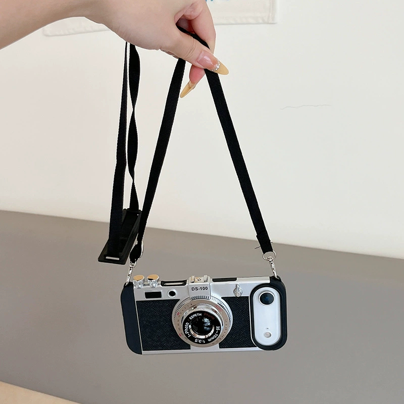 Emily in Paris Vintage Camera  - огляд і ціна Vintage Item