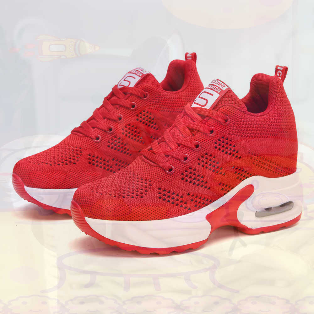 Red Size 36 Shoes Woman Tennis - огляд і ціна Vintage Collectible Classics