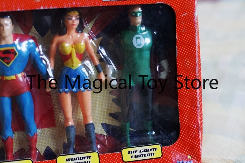 Original DC Legendary Vintage  - огляд і ціна Dc Vintage And Collectible Toys