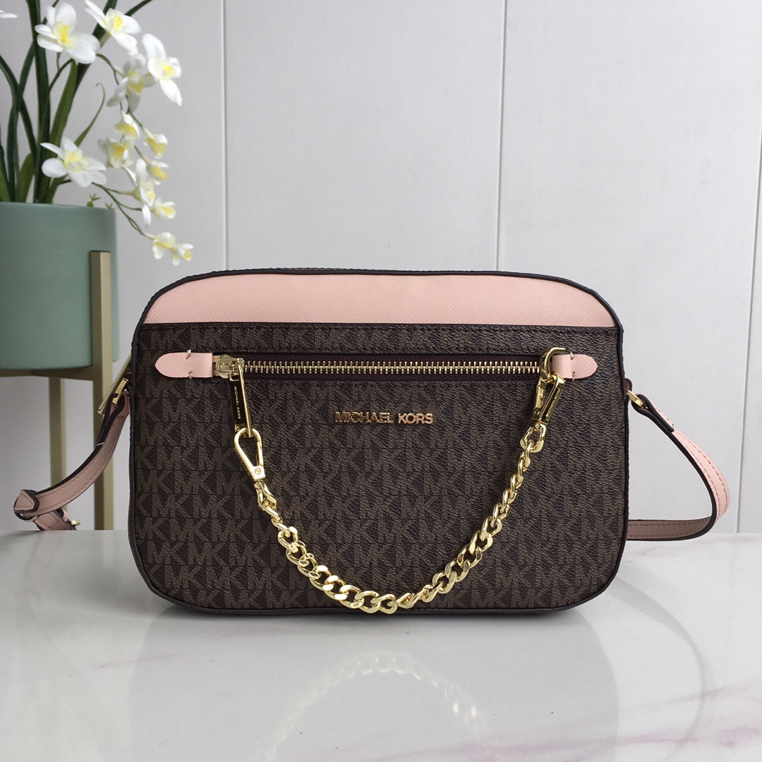 Michael Kors Women Fashion Cla - огляд і ціна Camera Leather Case