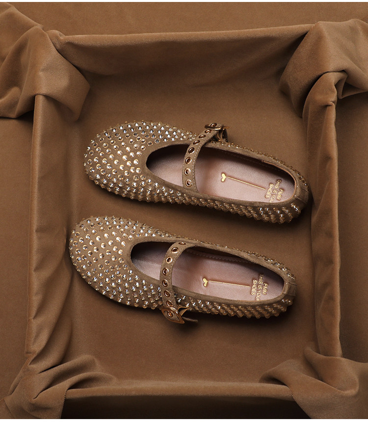 SHOEBOX Vintage Mary Jane shoe - огляд і ціна Vintage Collectible Shoes