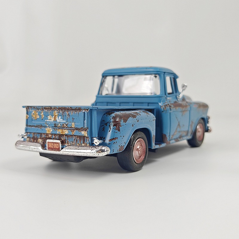 1:24 Weathered Rust Effect Cla - огляд і ціна Vintage Collectible Trucks